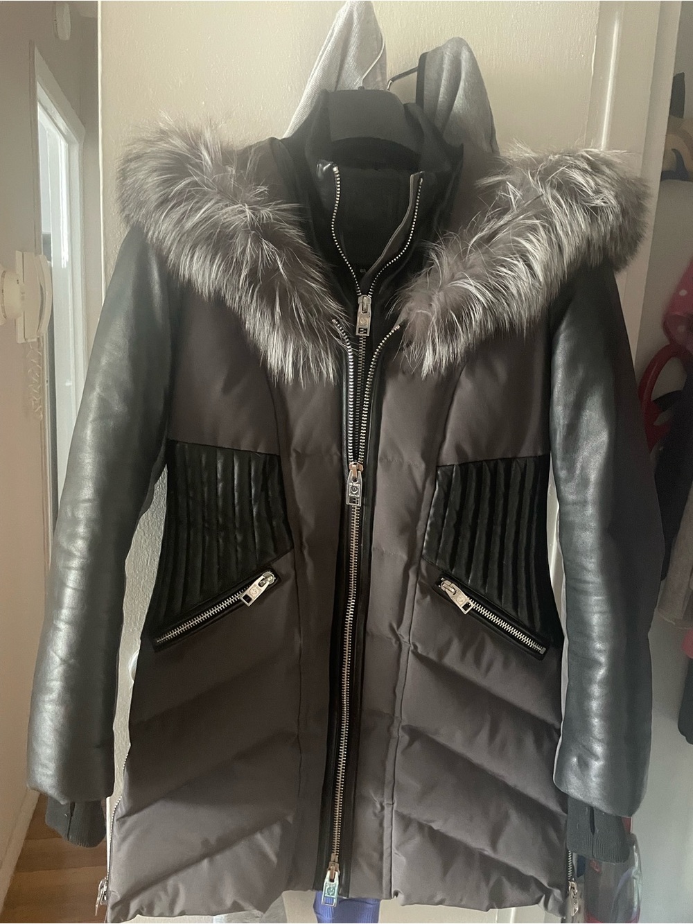 Women's Black Puffer Coat with  Fur Trim